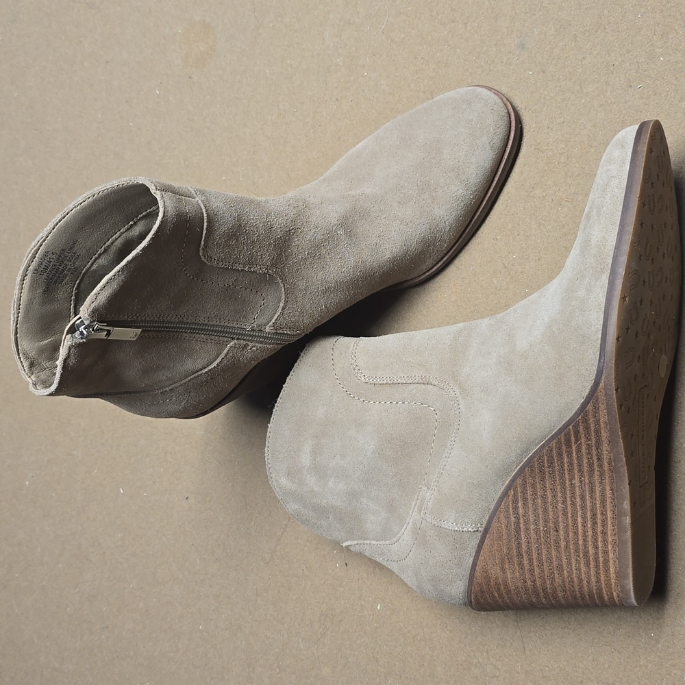 Lucky brand wedge boots size 10
